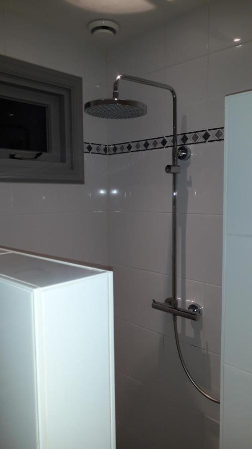 B & B De Gouwe Plek Hoogwoud Bagian luar foto