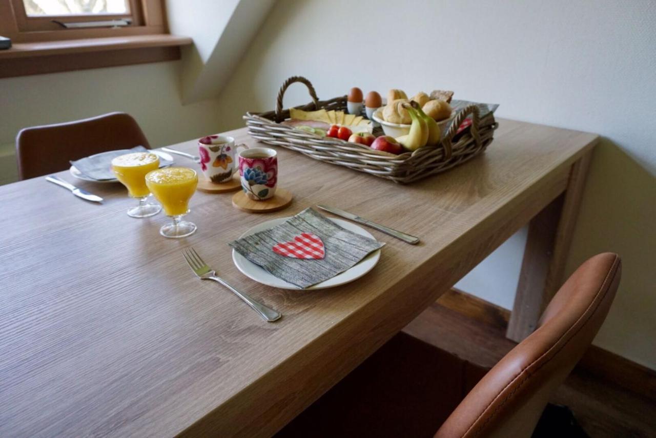 B & B De Gouwe Plek Hoogwoud Bagian luar foto